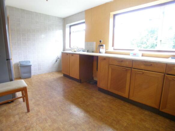 Kitchen/Breakfast Room