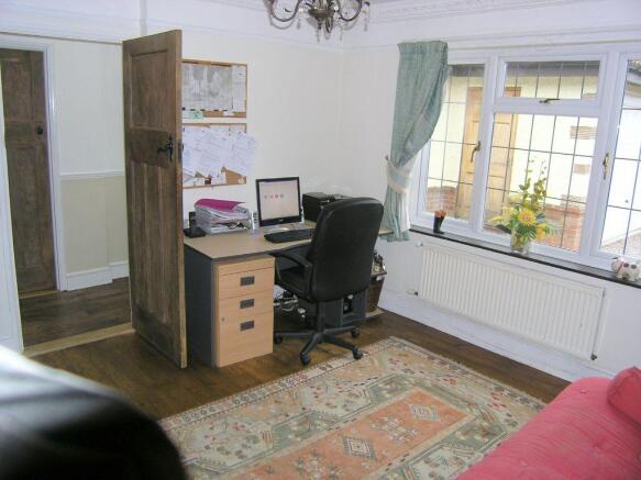 Photo 8