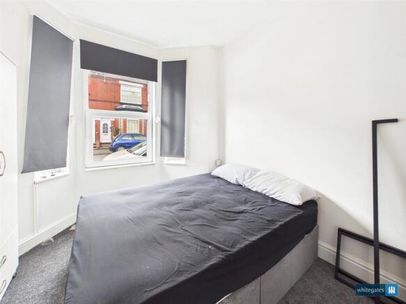 2 bed Apartment for sale Image 9