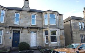 Roselynn, Neilson Street, Falkirk FK1 5AQ