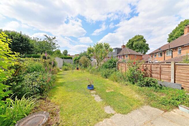 GARDEN 1.jpg