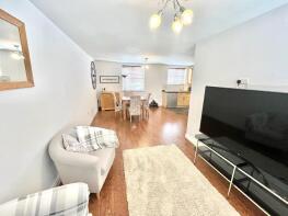 1, Riddles Court, Deeley Close, Nottingham NG16 1LB