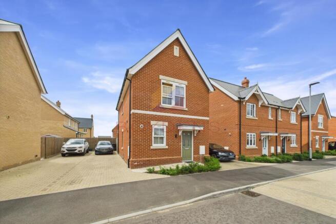 Sapphire Crescent, North Colchester photo 4