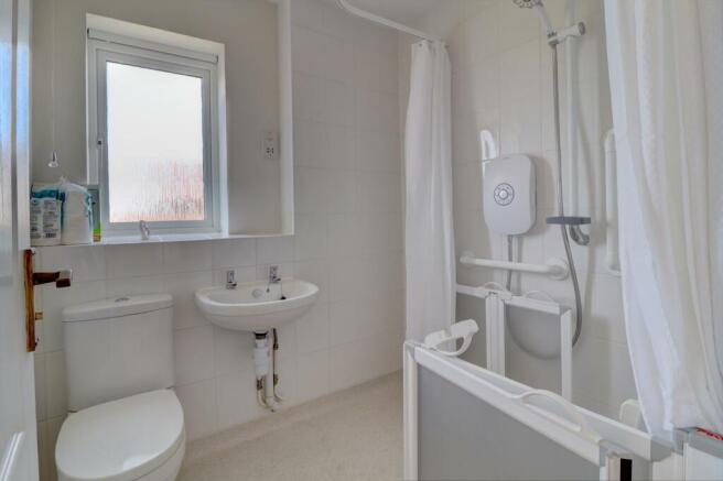 Shower room (formerly bath).jpg