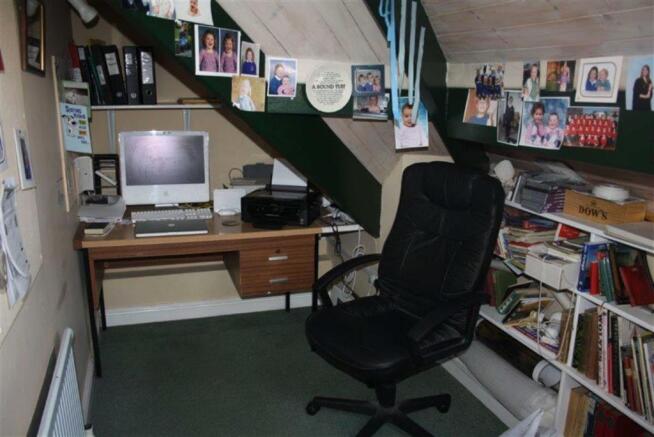 Photo 12