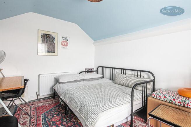 3 bed Semi-Detached for sale Image 11