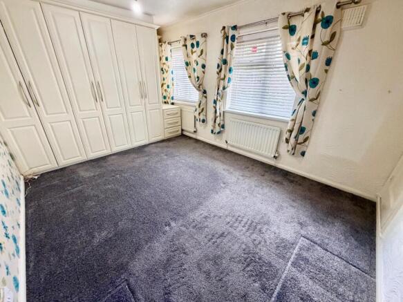 2 bed Semi-Detached for sale Image 11