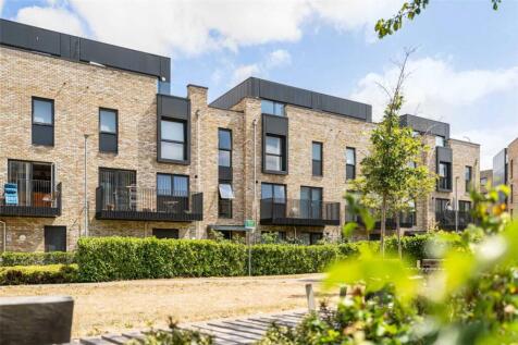 Henty Close, Trumpington, Cambridge, CB2