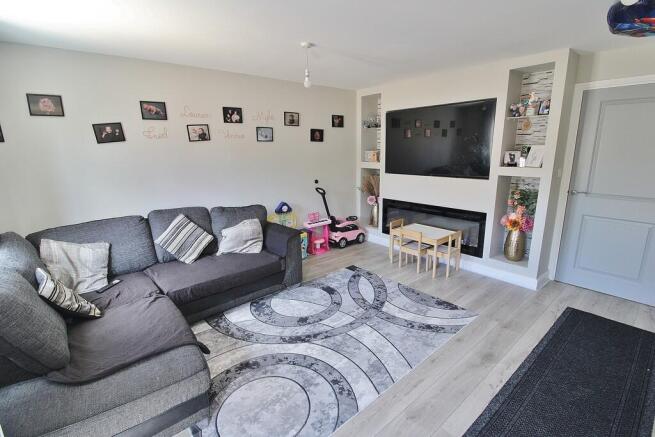 Ainsworth Road, Berewood photo 3