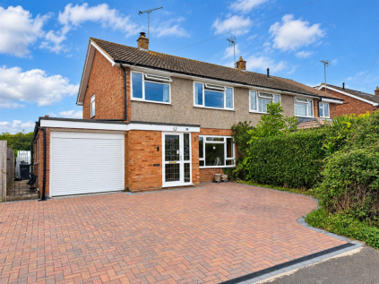 Orchard Avenue, Sonning Common