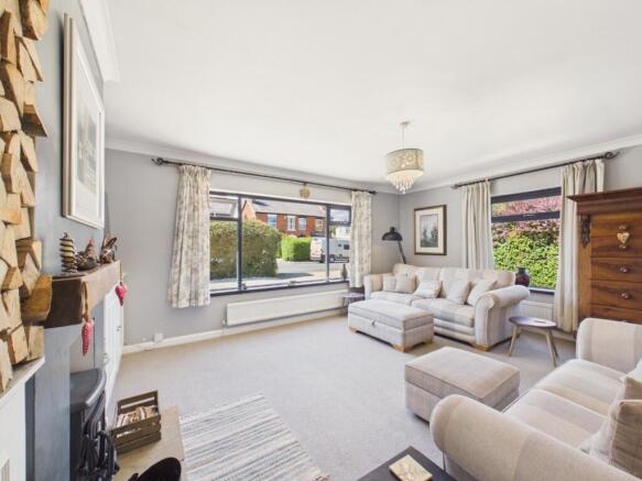 3 bed Detached Bungalow for sale Image 5