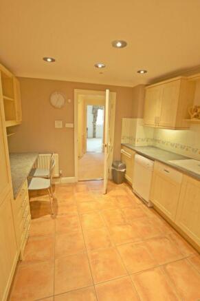Kitchen angle 2