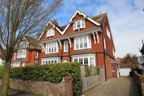 Saffrons Road, Eastbourne, BN21 1DU