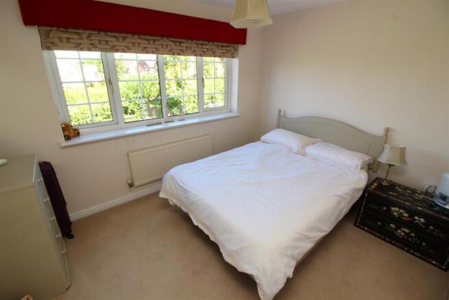 29 Bed 2.JPG