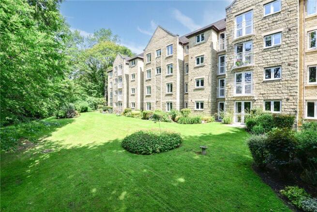 2 bed Apartment for sale Image 12