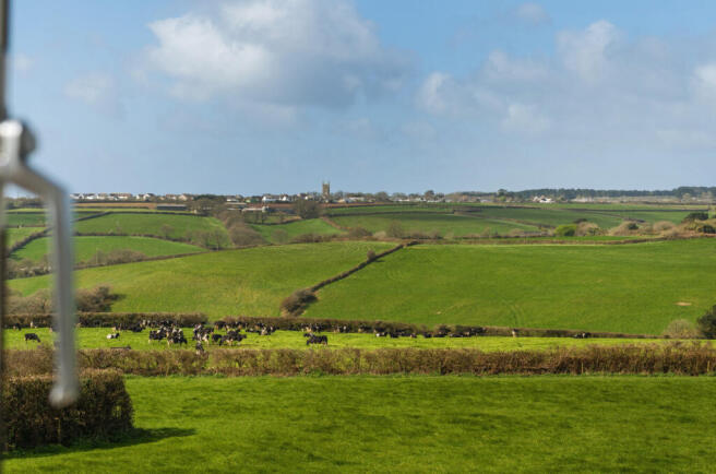 1434705-2-69caf3b...