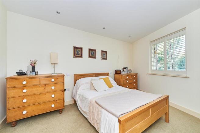 9 Midland Close-28.jpg