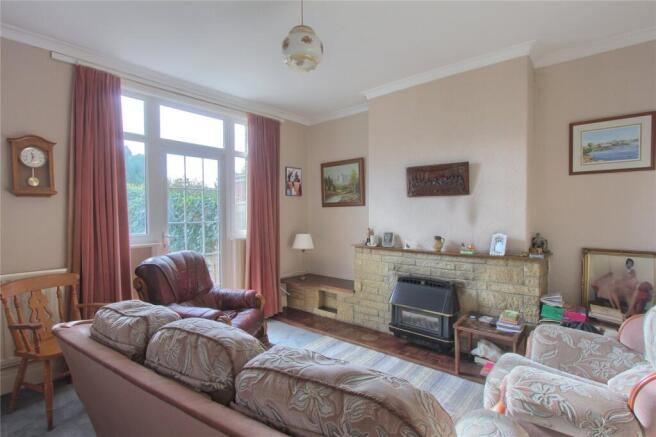 3 bed Semi-Detached for sale Image 6