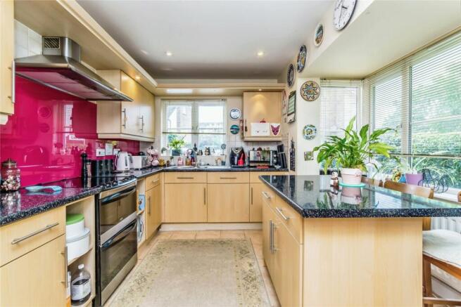 Kitchen/Breakfast