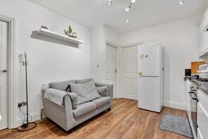 Flat 4, 90, Clapham Road, London SW9 0JJ