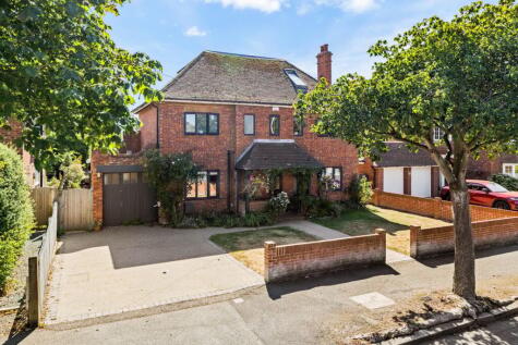 Wilton Road, Folkestone, CT19