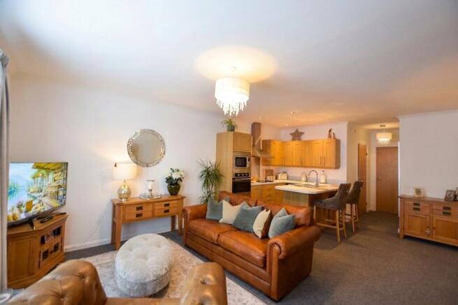 Living Room/Kitchen