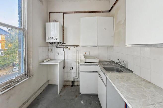 Flat C, 30 Colvestone Crescent, Hackney, London, E8 2LH