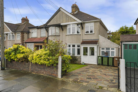 Cumberland Avenue, Welling, DA16 2PU