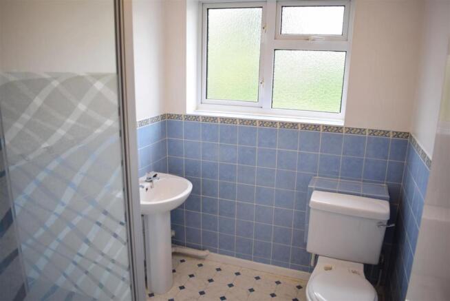 Toilet 1.JPG