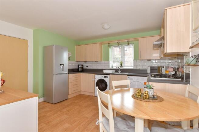 Kitchen/Lounge/ Dining Area