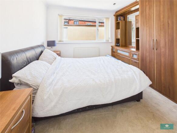 3 bed Bungalow for sale Image 10