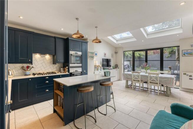 Kitchen/Dining