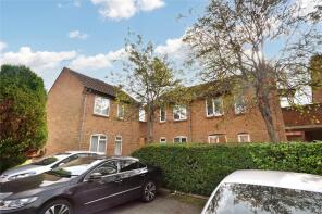 7, Langstone Court, Aylesbury HP20 2DF