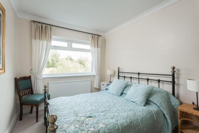4 bed Detached for sale Image 10