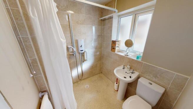 Henderson Drive Shower Room