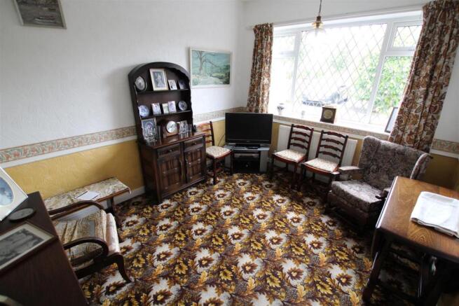 Front Reception Room/Third Bedroom