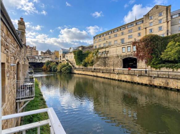 Caxton Court, Bath photo 3