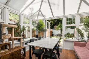 3, Shalbourne Square, Hackney, London E9 5JN