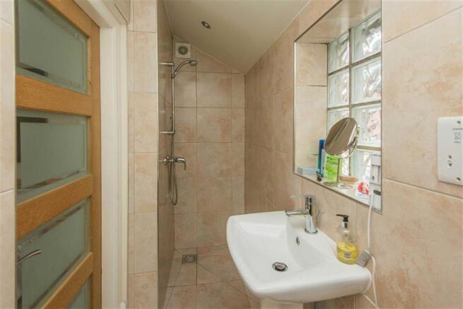 Excellent En-Suite W
