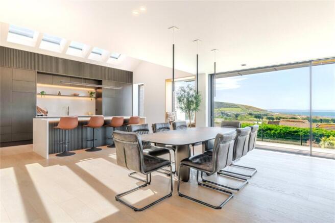 Kitchen/Living