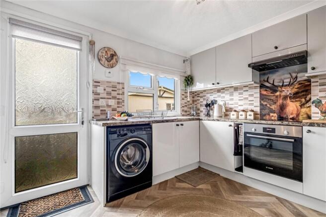 2 bed Detached for sale Image 7