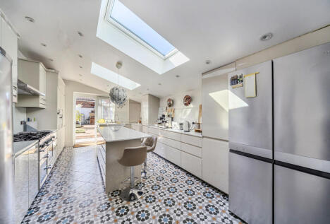 Fairfields Close, London, NW9
