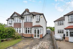 2, Roundwood Close, Ruislip HA4 7PD