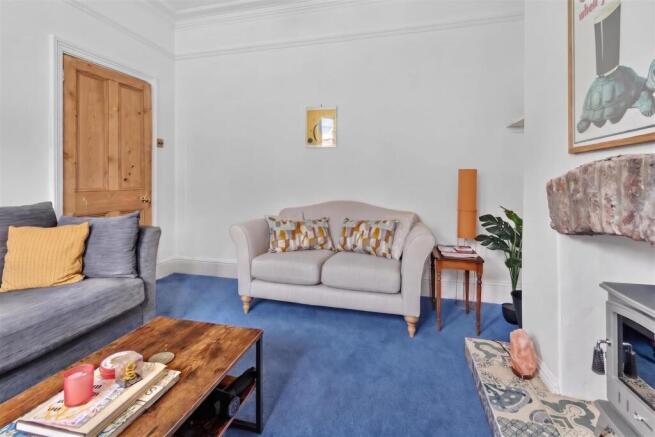2 bed Terraced for sale Image 9