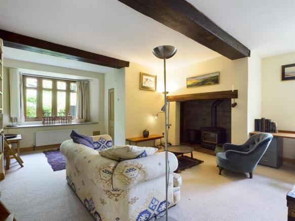 Living Room.jpg