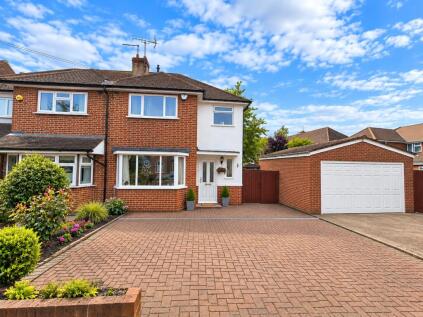 Mulberry Drive, Langley, Berkshire, SL3
