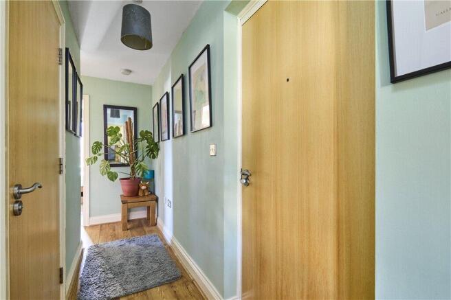 2 bed Apartment for sale Image 10