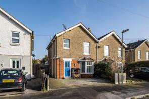 14, Alders Road, Fareham PO16 0SH