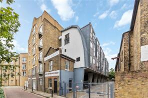 Flat 4, 1 Stable House, Hope Wharf, London SE16 4JX