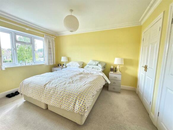 Bedroom 1.jpg